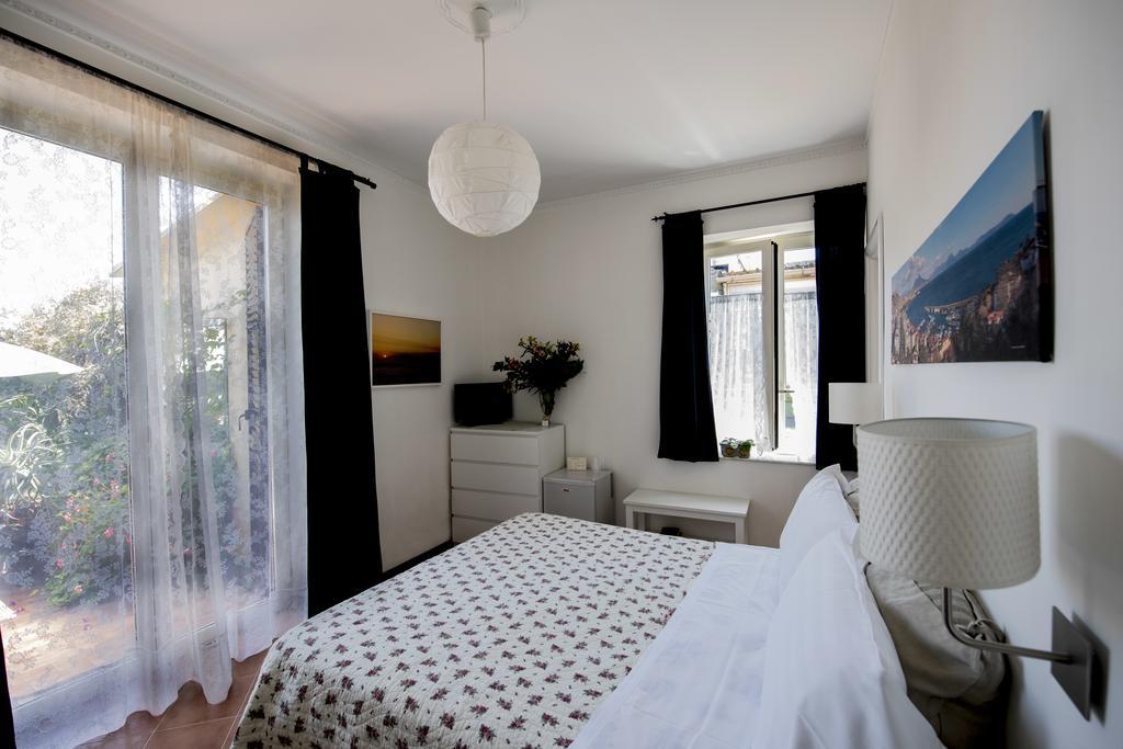 Bed and Breakfast Terrazza Duomo Nápoles Exterior foto