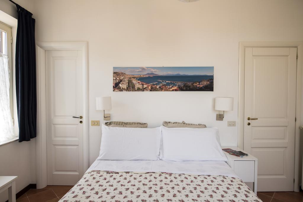 Bed and Breakfast Terrazza Duomo Nápoles Exterior foto