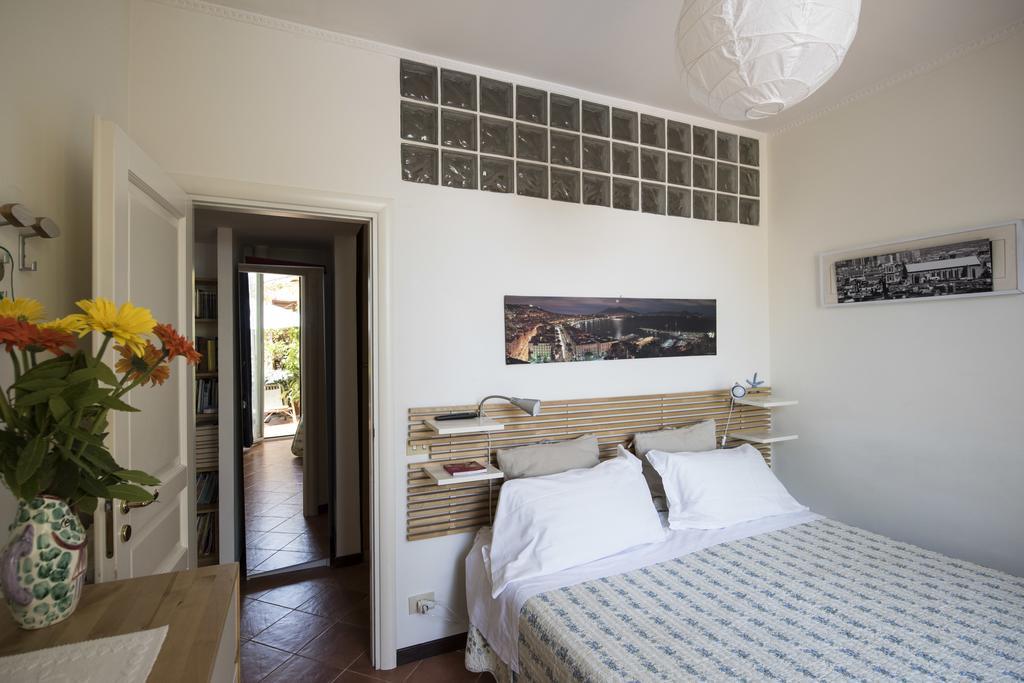 Bed and Breakfast Terrazza Duomo Nápoles Exterior foto
